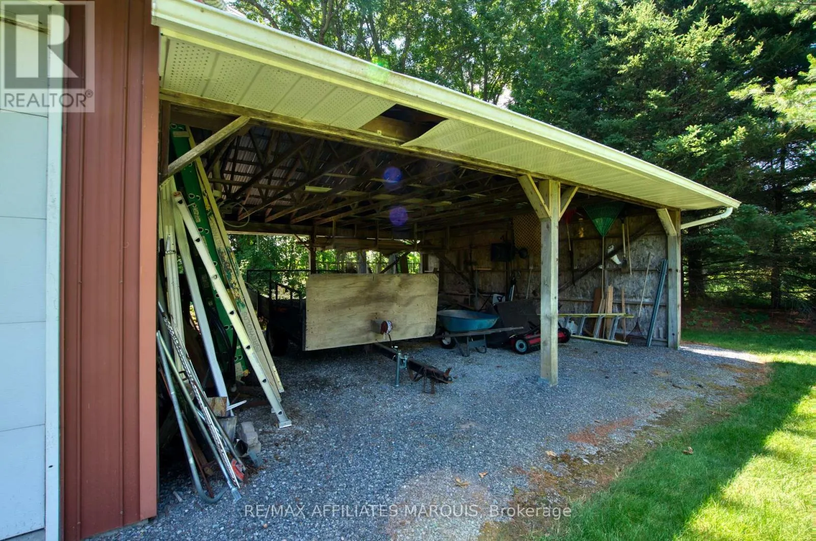 79 TROTTERS LANE