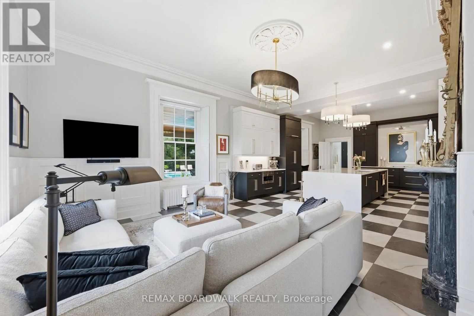 55 COCHRANE DRIVE