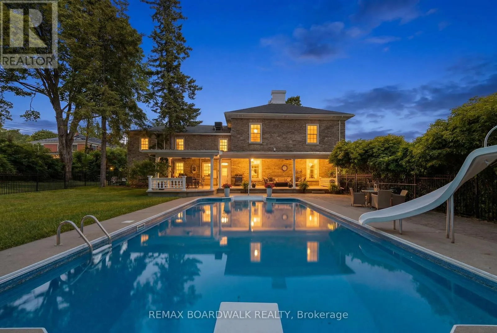 55 COCHRANE DRIVE