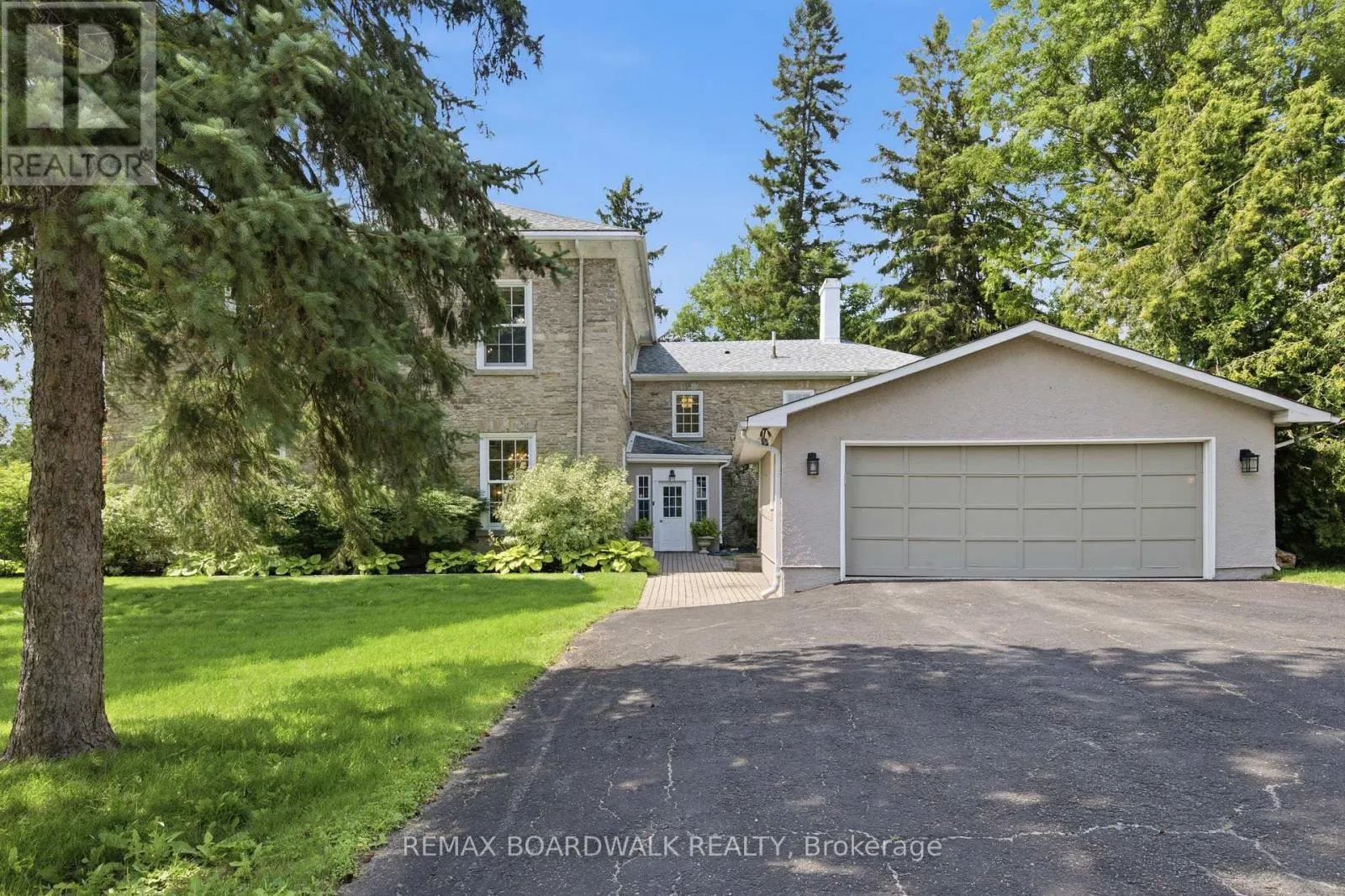 55 COCHRANE DRIVE