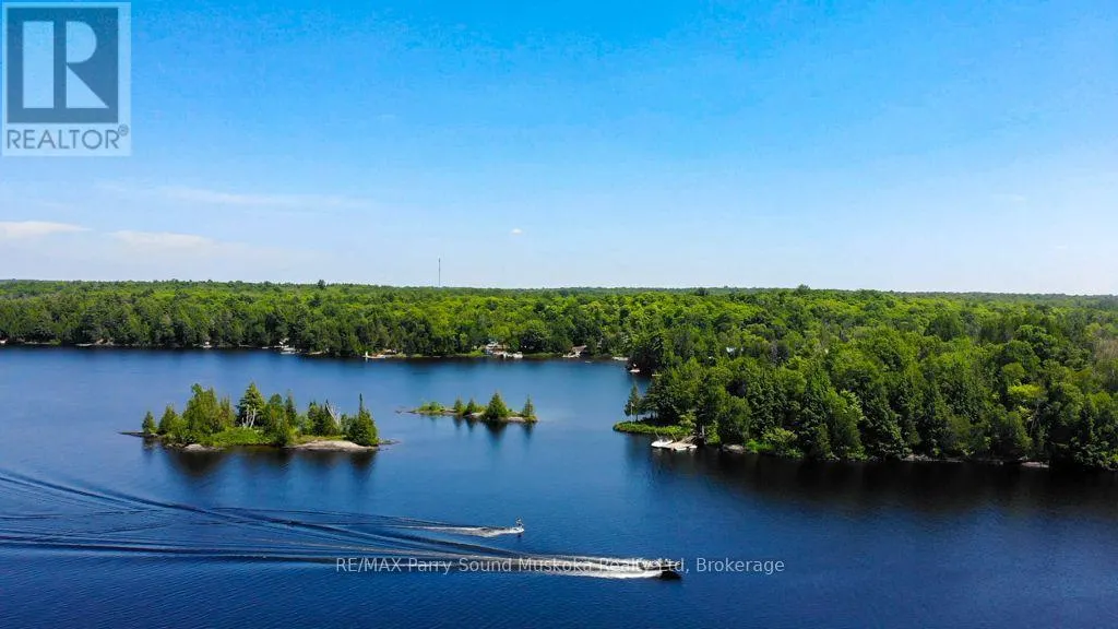 473 NORTH MEADOWCOVE ROAD