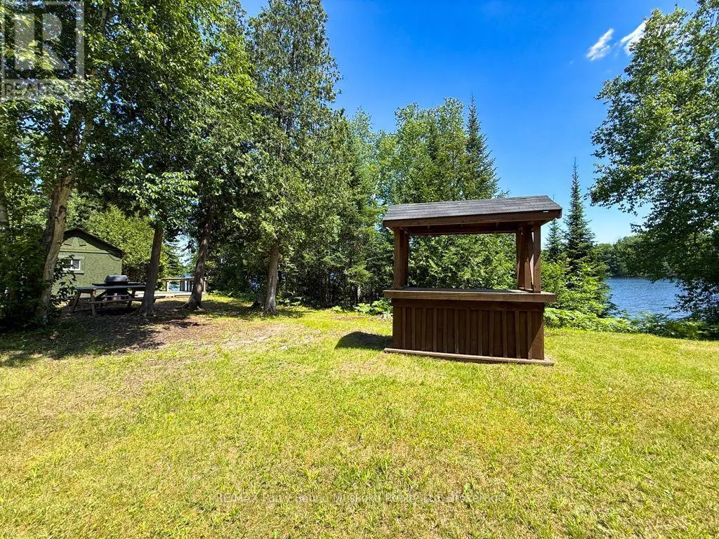 473 NORTH MEADOWCOVE ROAD