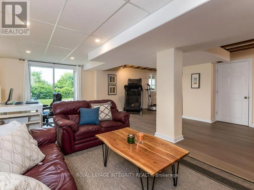 111 COMBA DRIVE