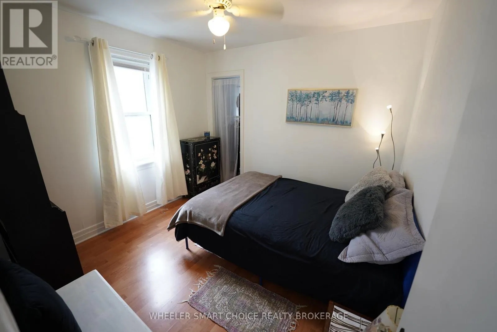 543 FIFTH STREET E