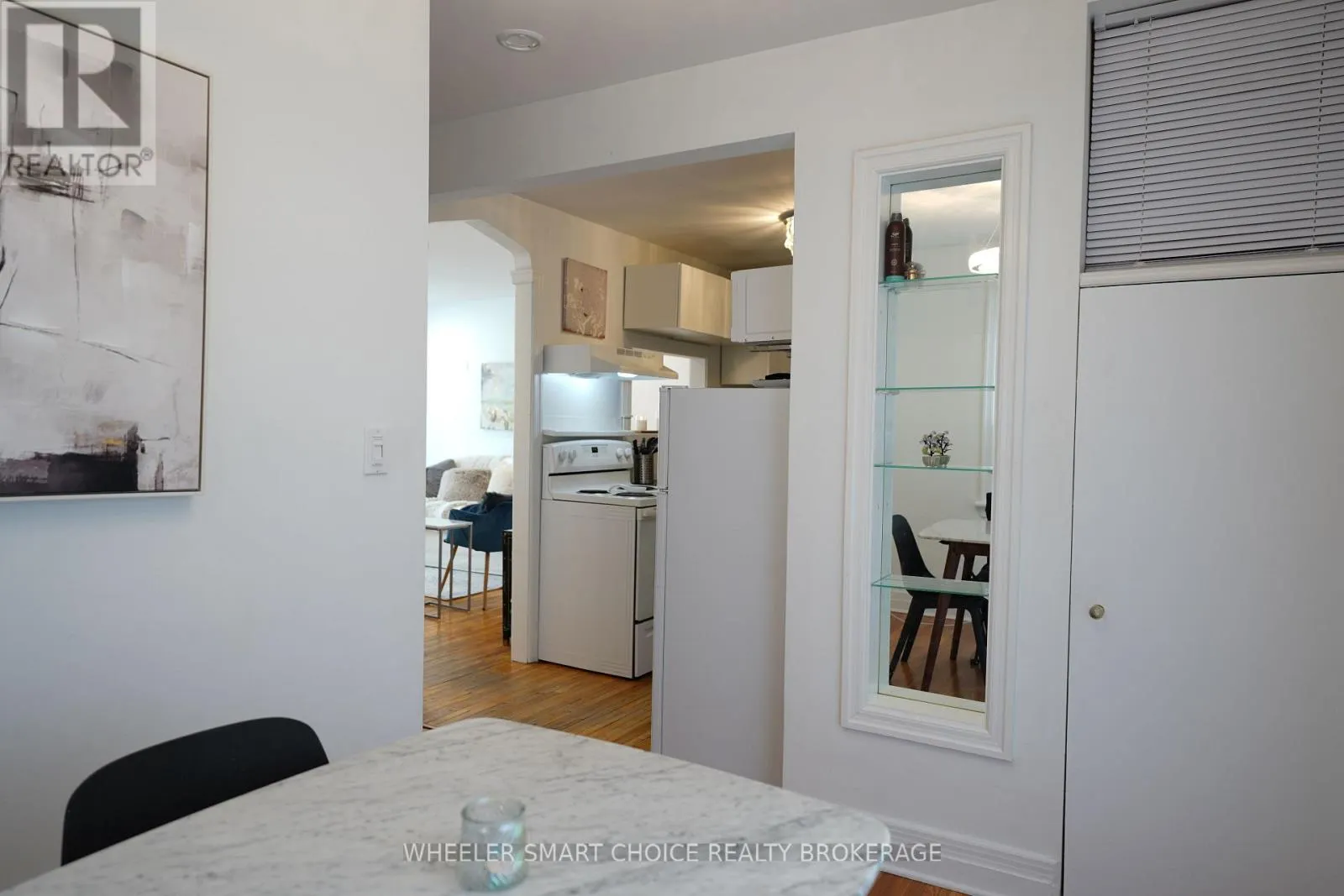 543 FIFTH STREET E