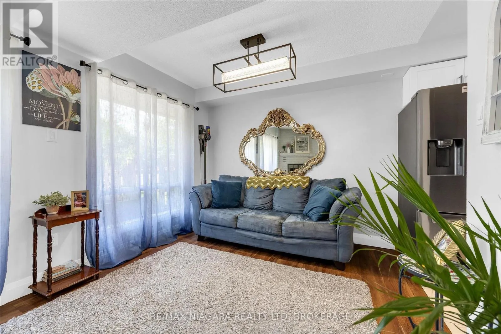 29 ROMY CRESCENT