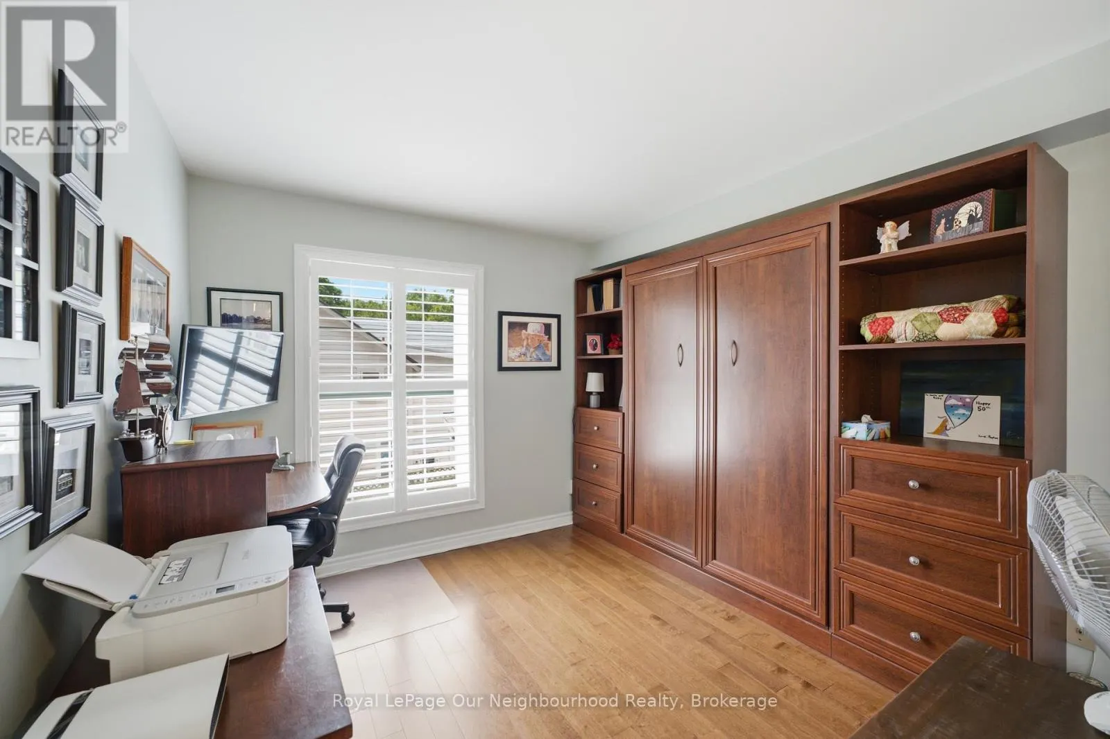 2A - 130 QUEEN STREET #2A