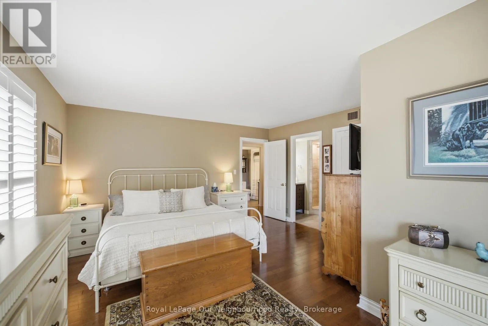 2A - 130 QUEEN STREET #2A