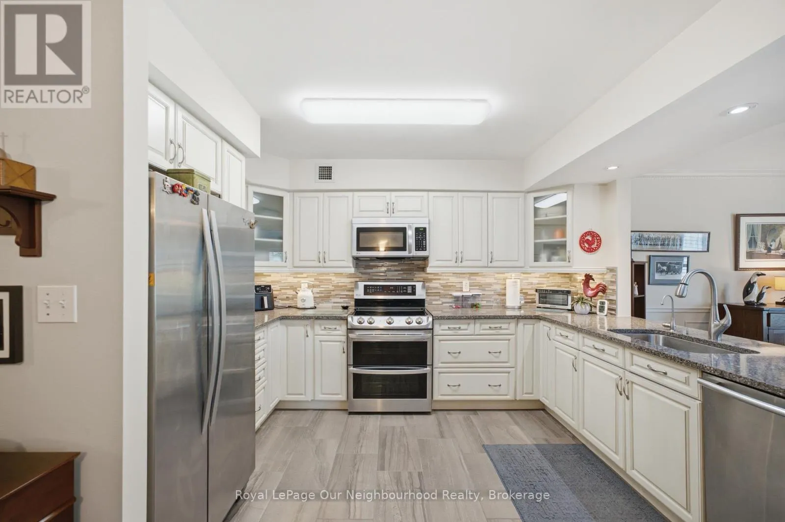 2A - 130 QUEEN STREET #2A