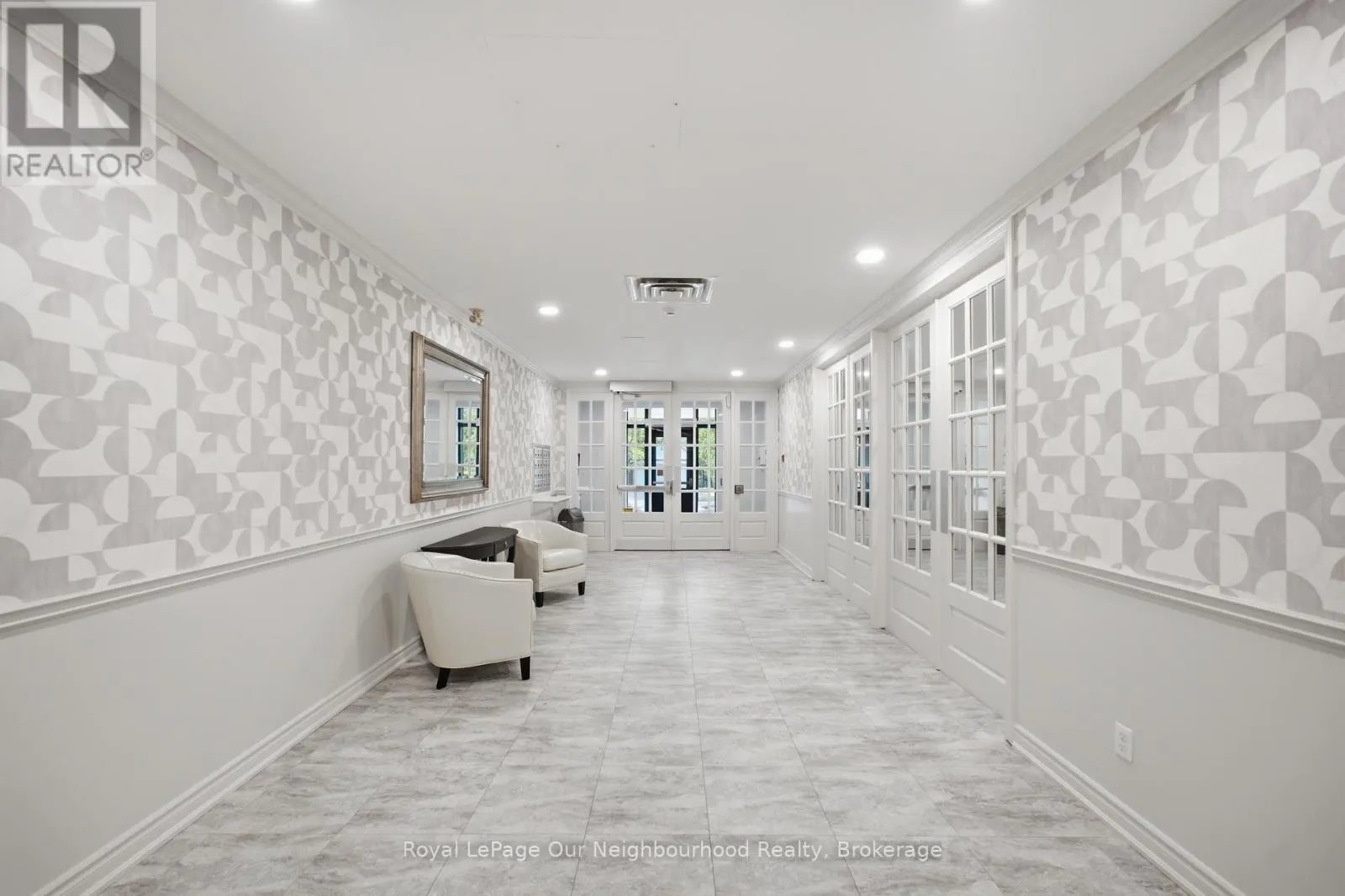 2A - 130 QUEEN STREET #2A