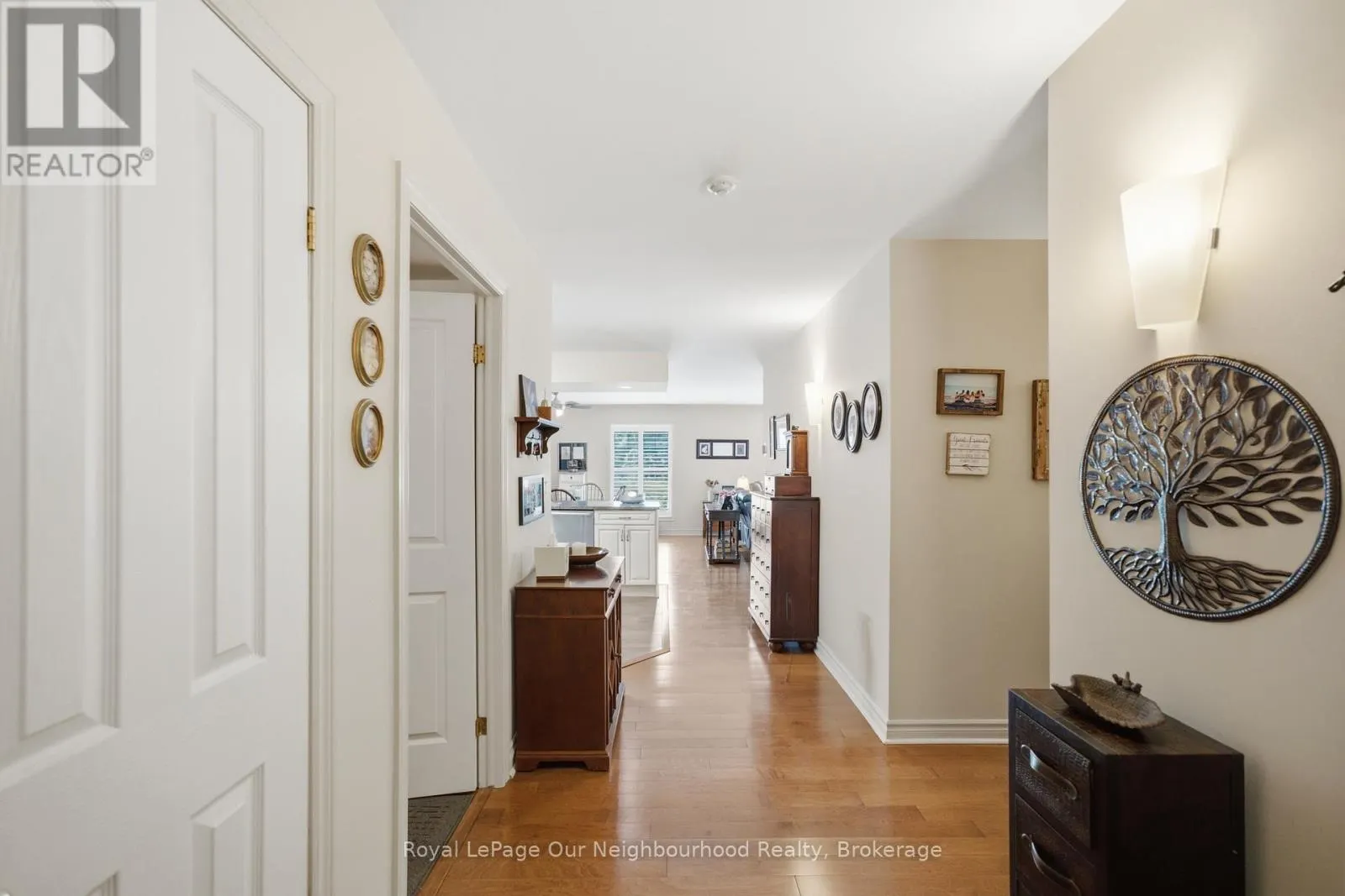 2A - 130 QUEEN STREET #2A