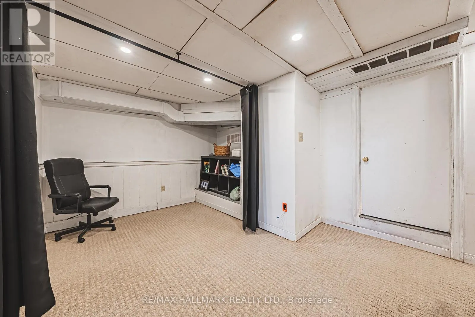 1292 GLANCASTER ROAD