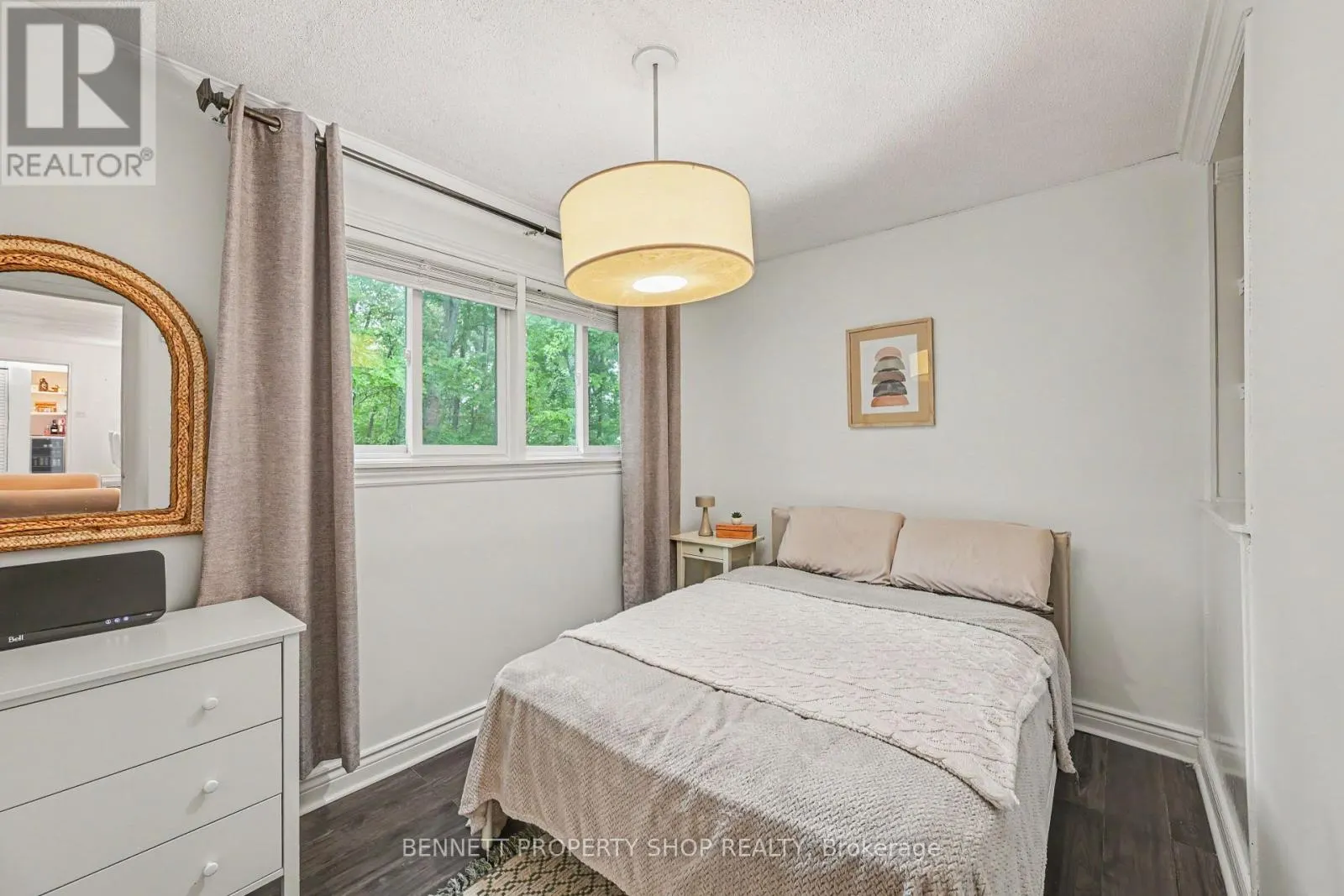 102 MOORHEAD DRIVE