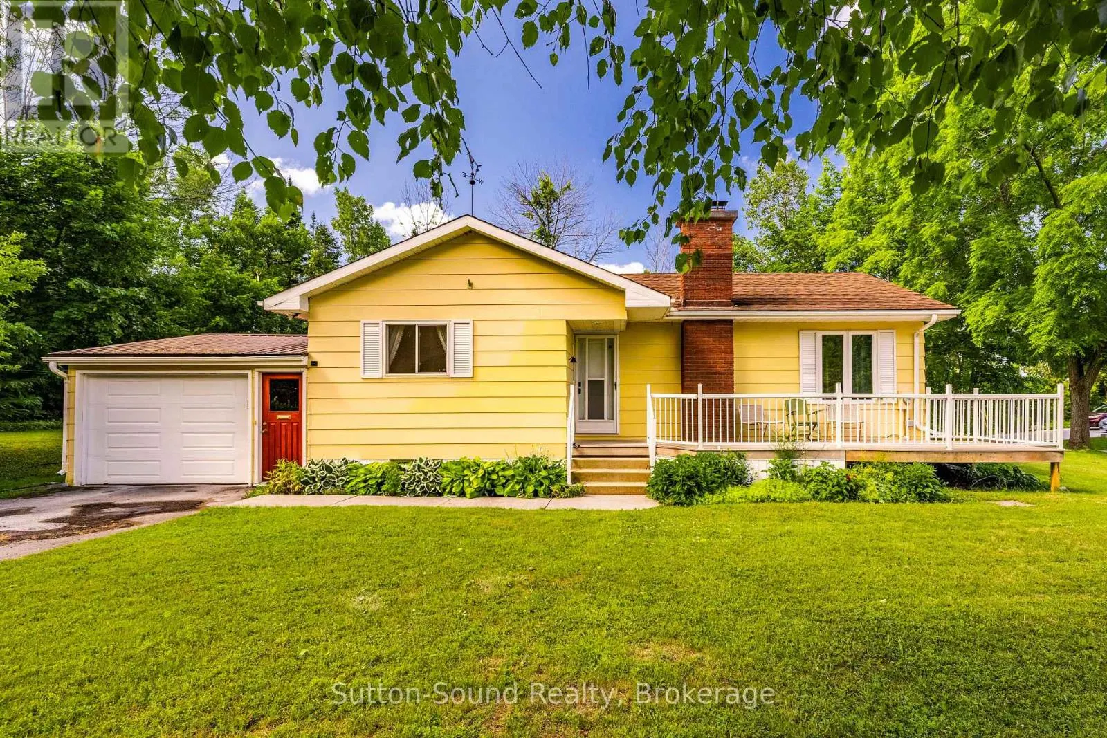 125 PARADISE BAY ROAD