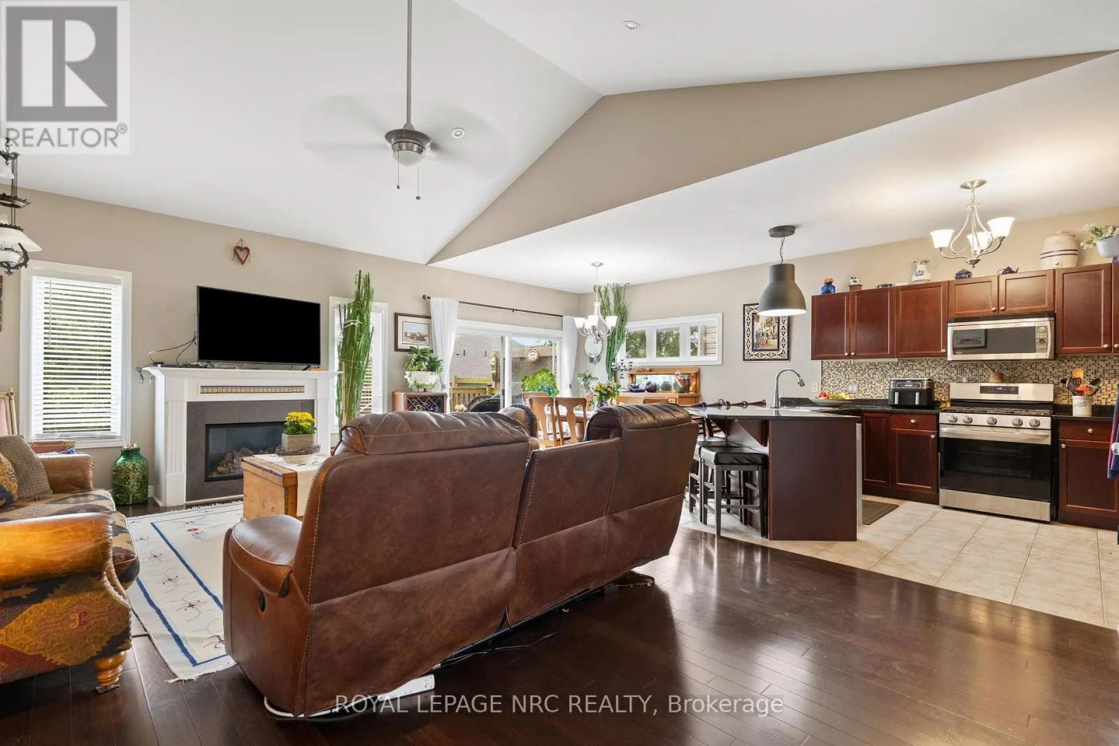 15 FISHER DRIVE