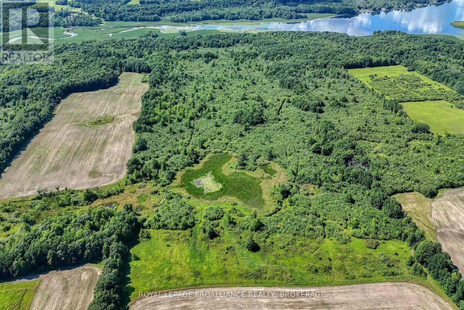 PT LT 14 & 15 HOWE ISLAND DRIVE