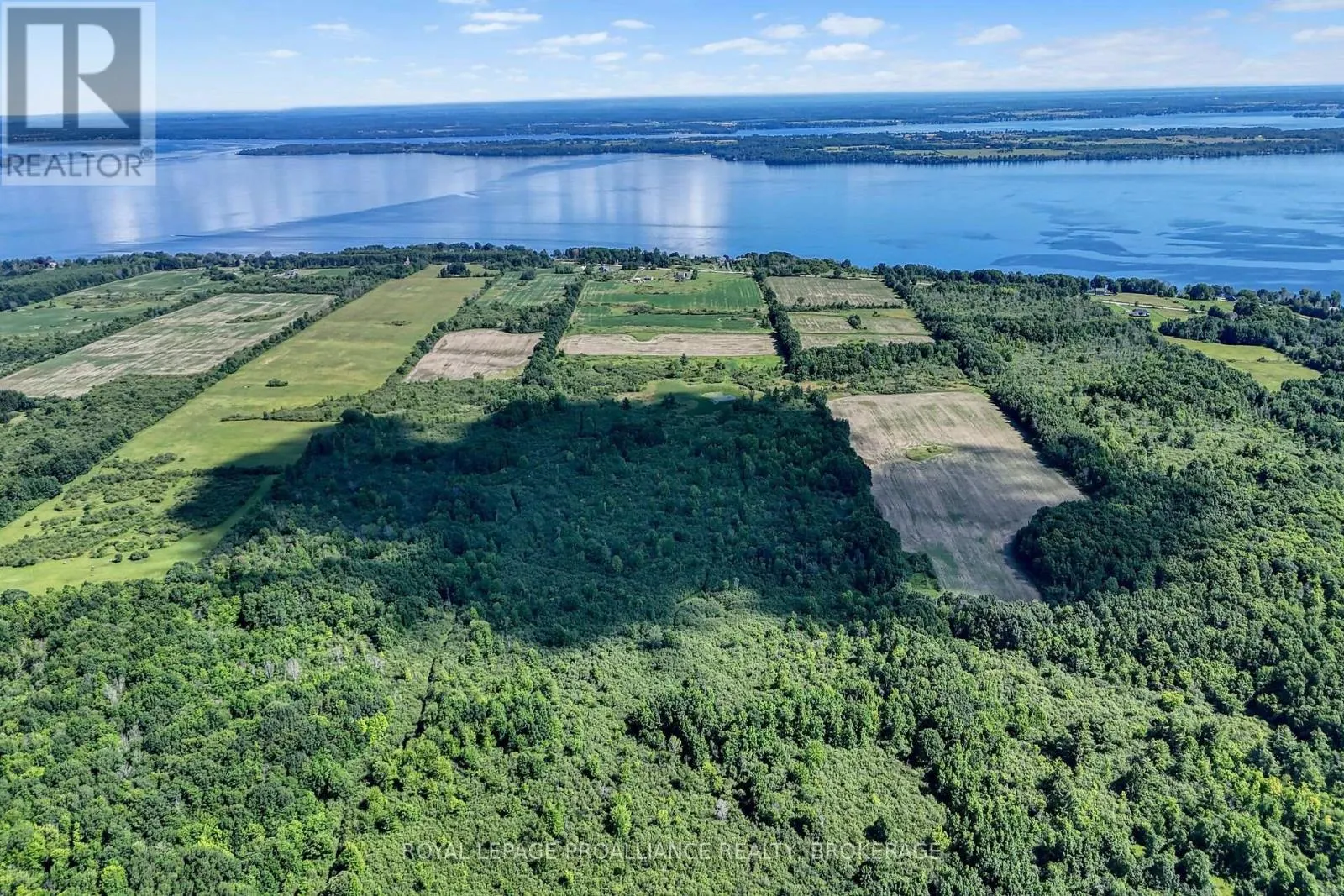 PT LT 14 & 15 HOWE ISLAND DRIVE