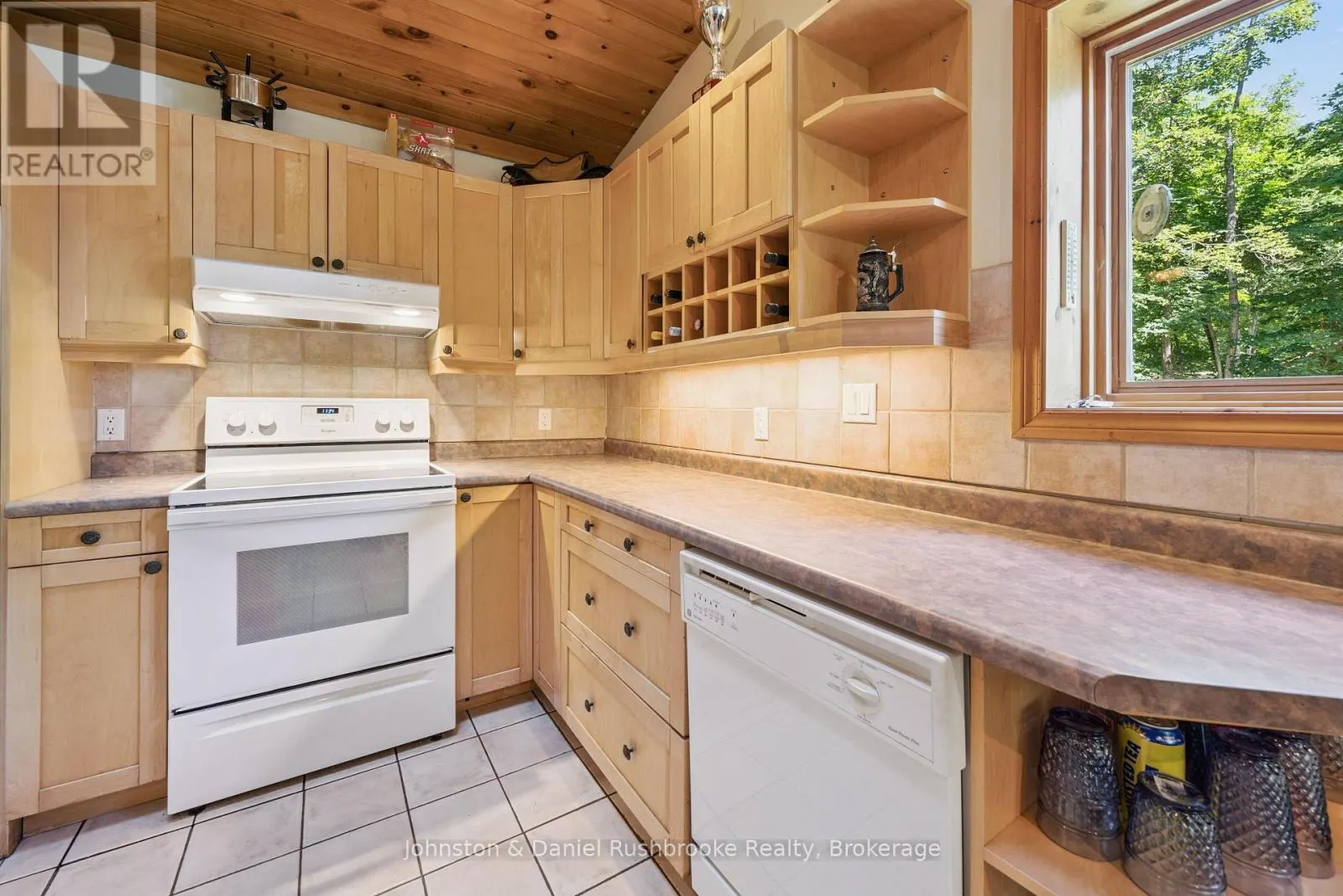 8 - 1155 STEPHEN ROAD #8