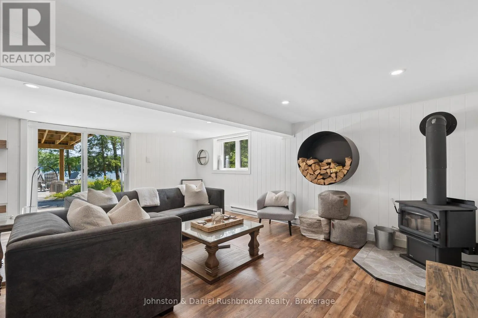 1 - 1125 BIG JOE ROAD #1