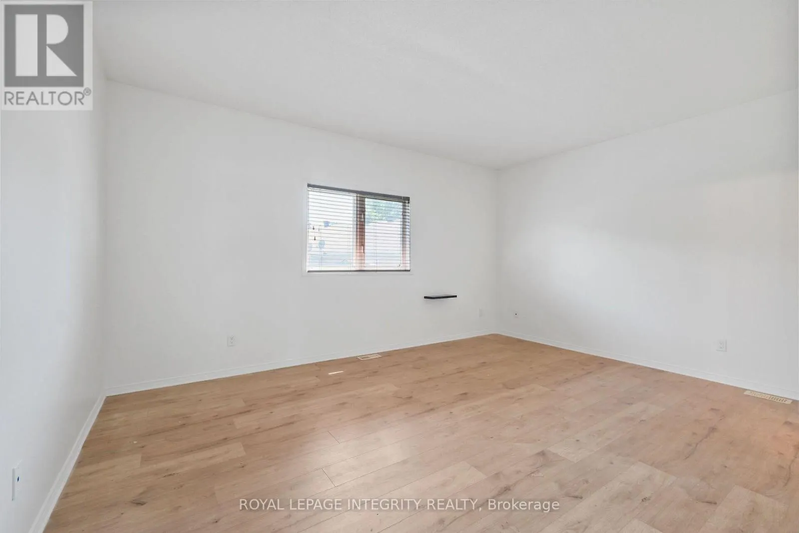 1 MOE ROBILLARD STREET