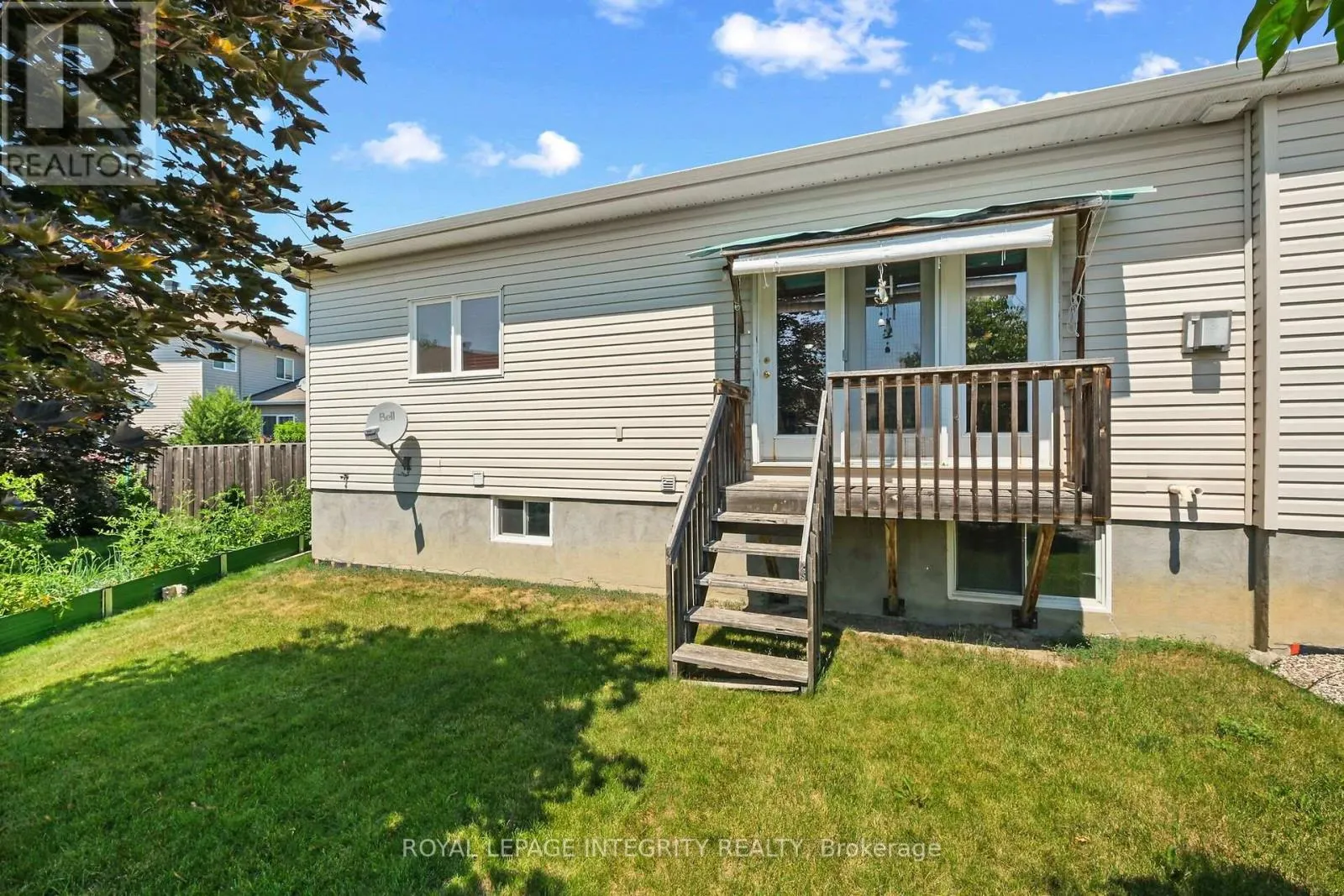 1 MOE ROBILLARD STREET
