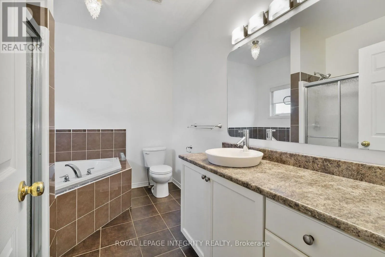 1 MOE ROBILLARD STREET