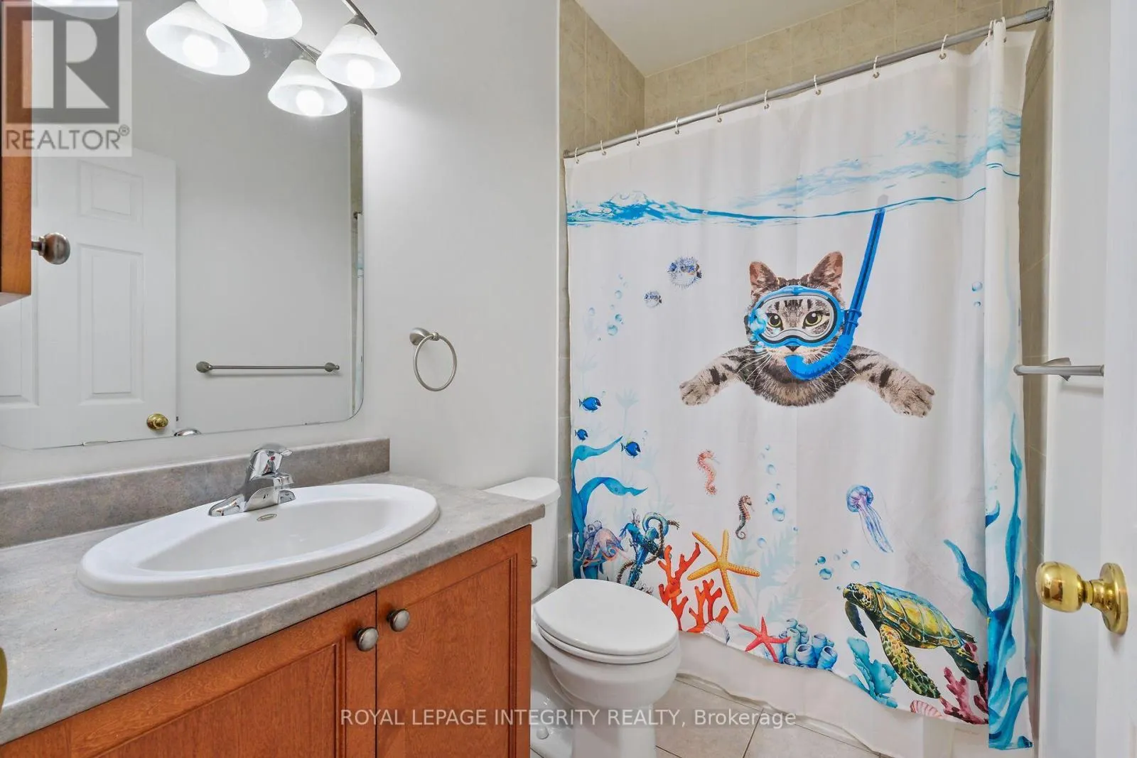 1 MOE ROBILLARD STREET