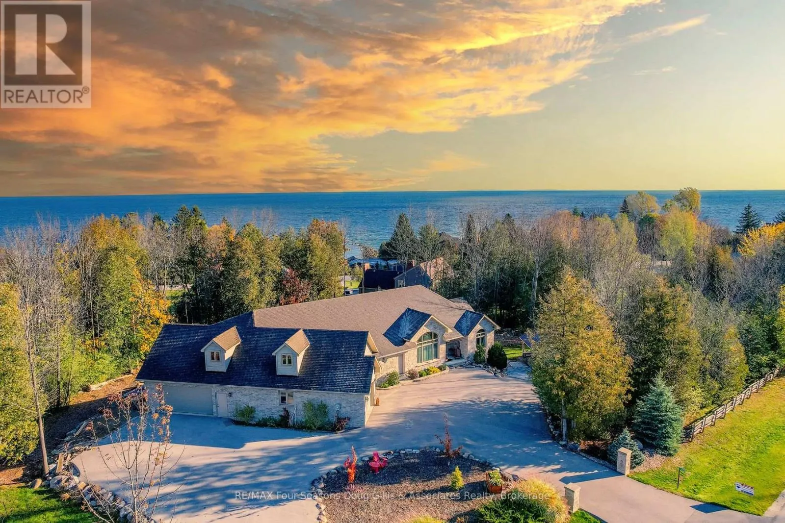 135 ALGONQUIN DRIVE