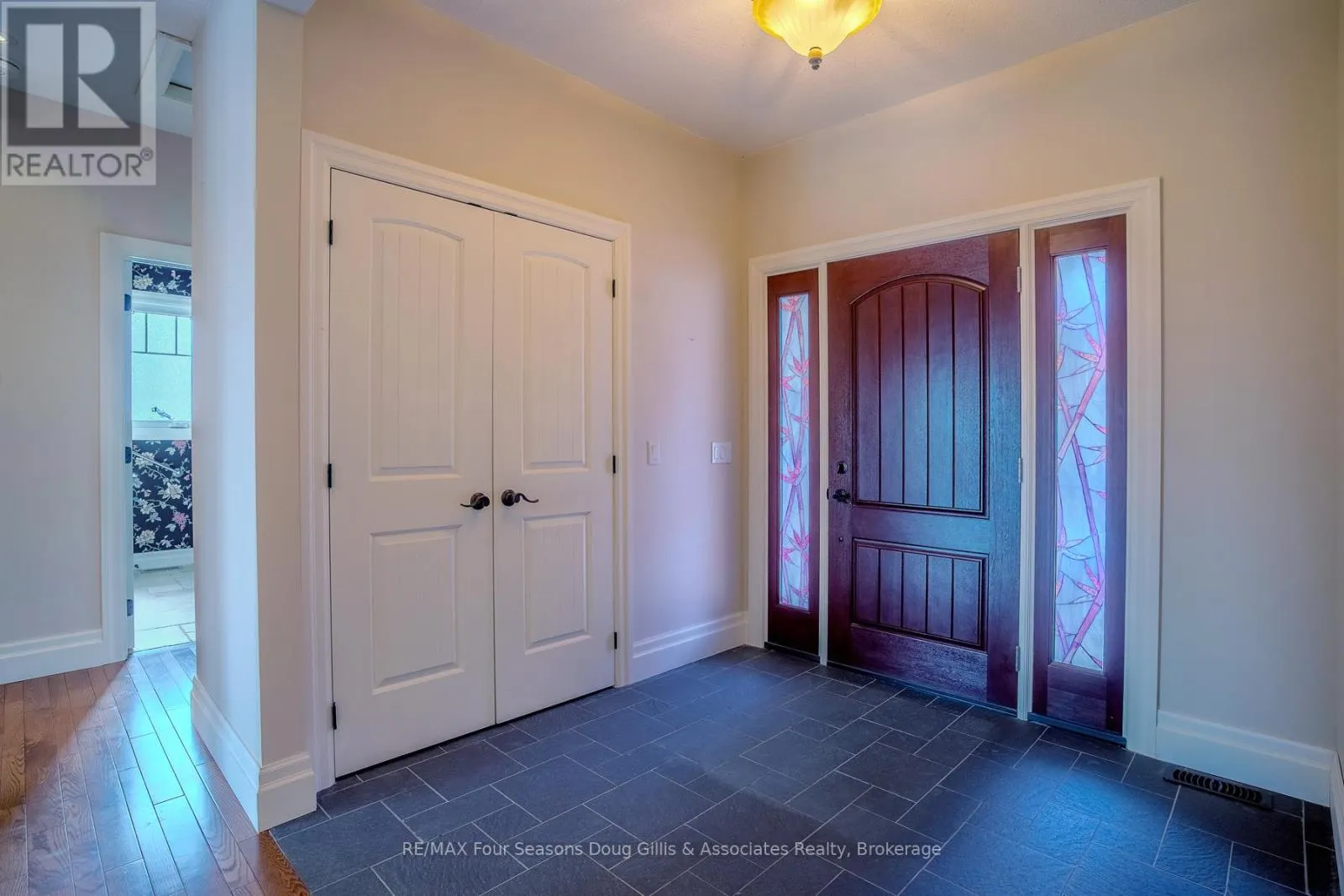 135 ALGONQUIN DRIVE