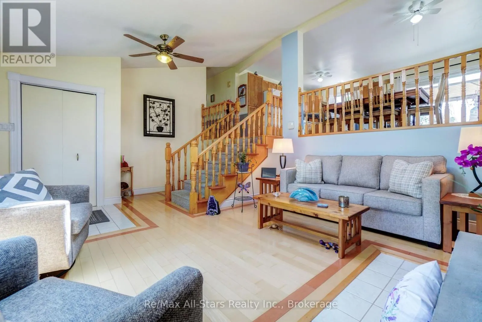 16 CEDARTREE LANE