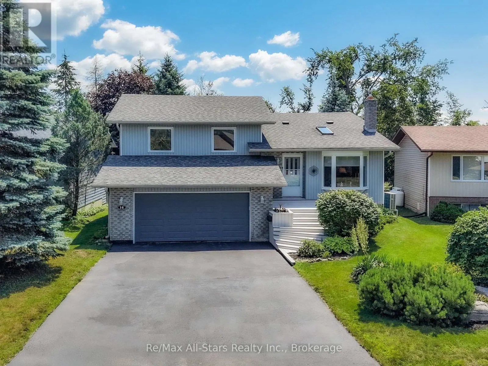 16 CEDARTREE LANE