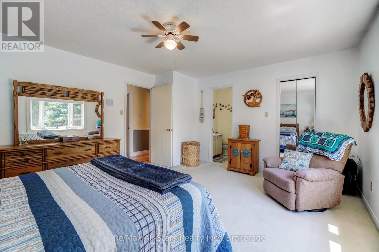 16 CEDARTREE LANE