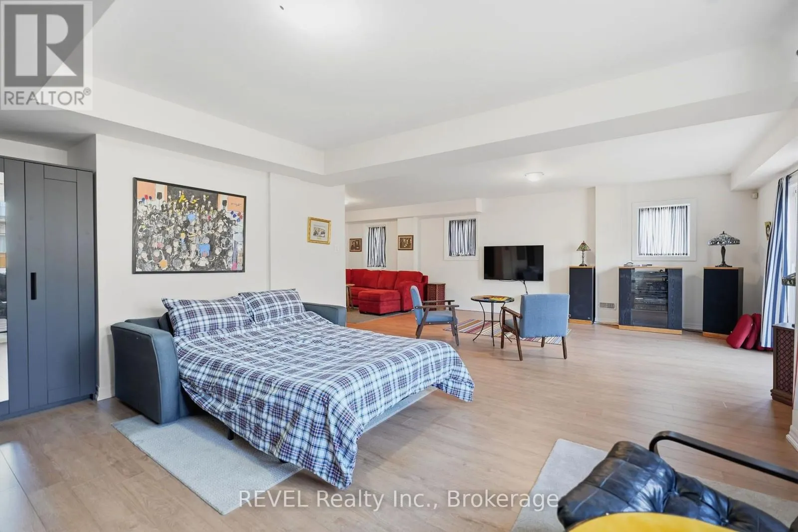 48 CANNERY DRIVE