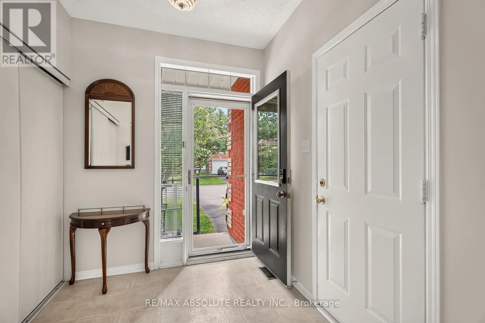 36 CHANTILLY GATE