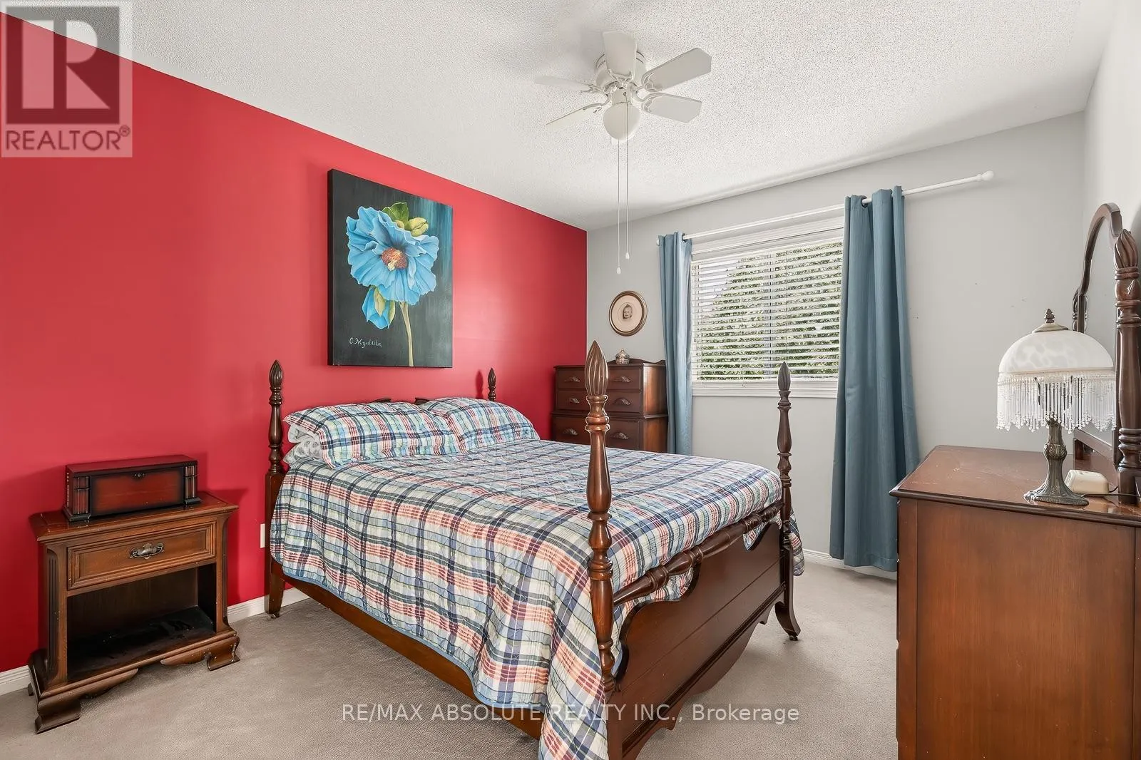 36 CHANTILLY GATE