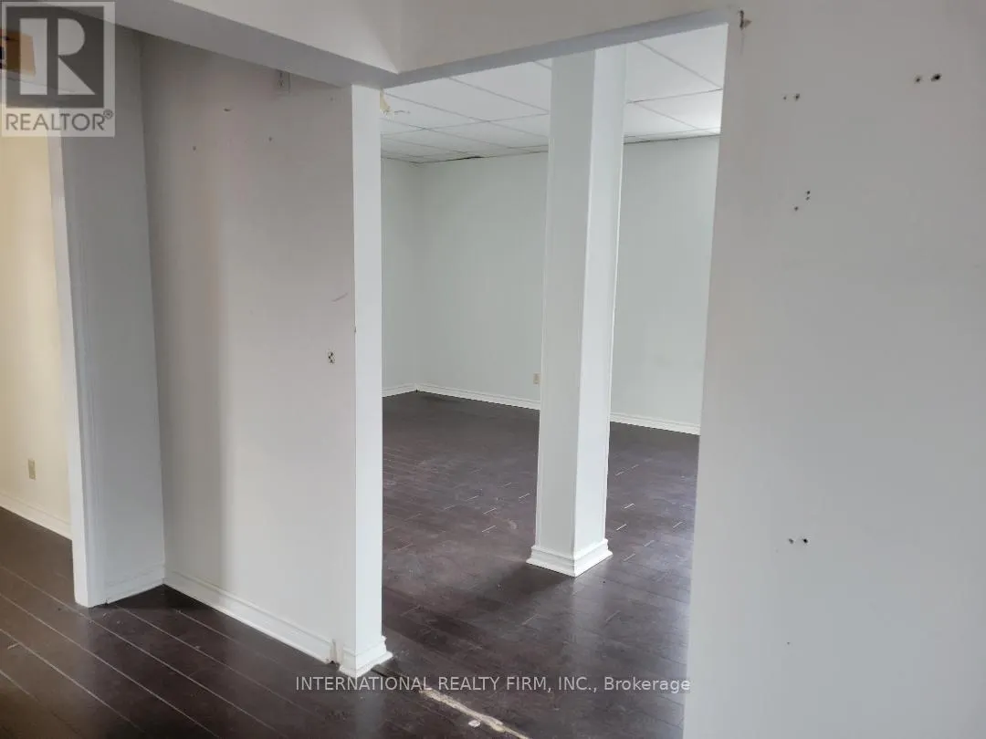 SECOND FLOOR - 92 TRAFALGAR ROAD