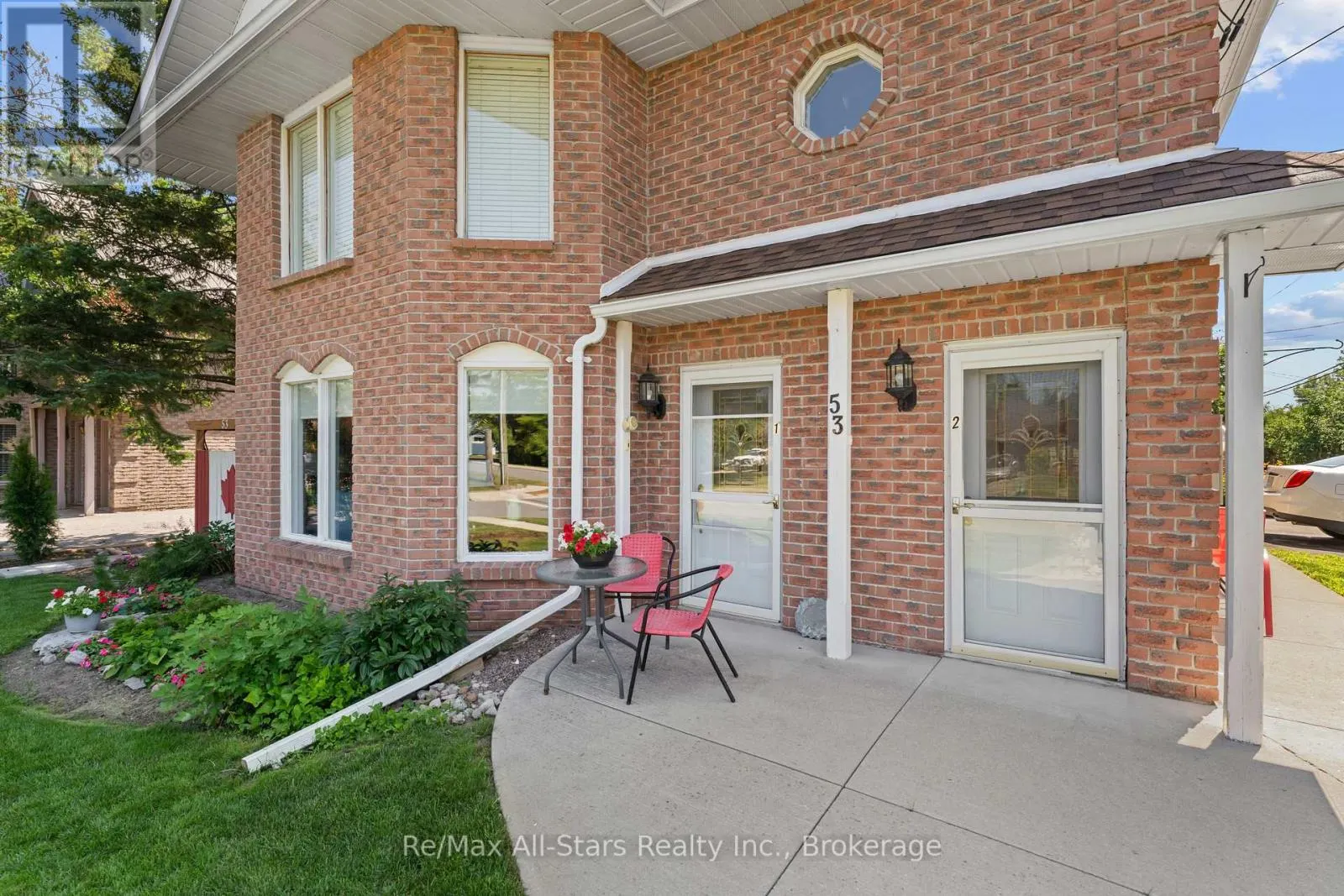 53 HELEN STREET