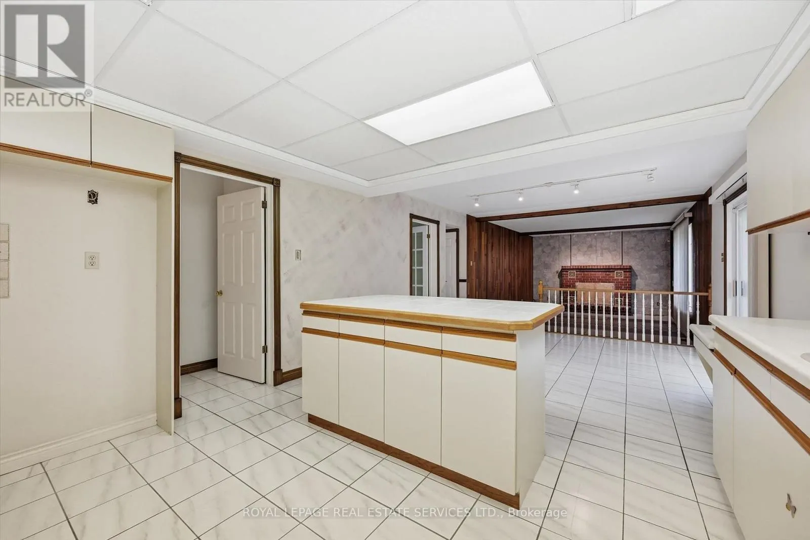 683 CANBORO ROAD