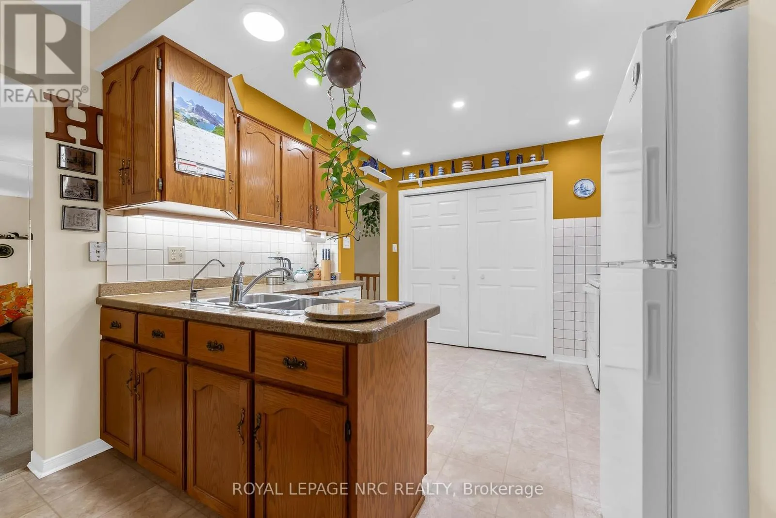 25 MILBURN DRIVE