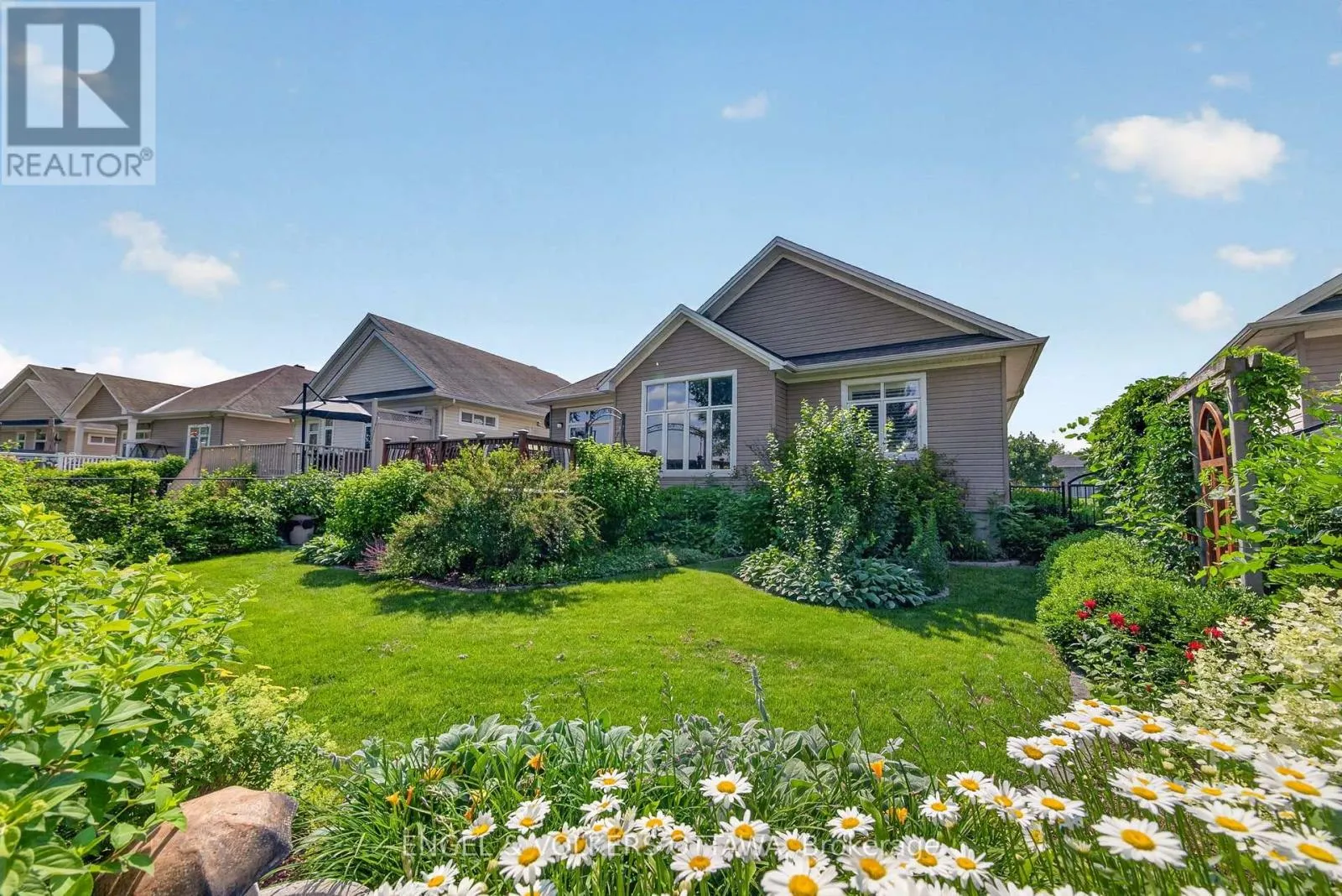 106 EQUINELLE DRIVE