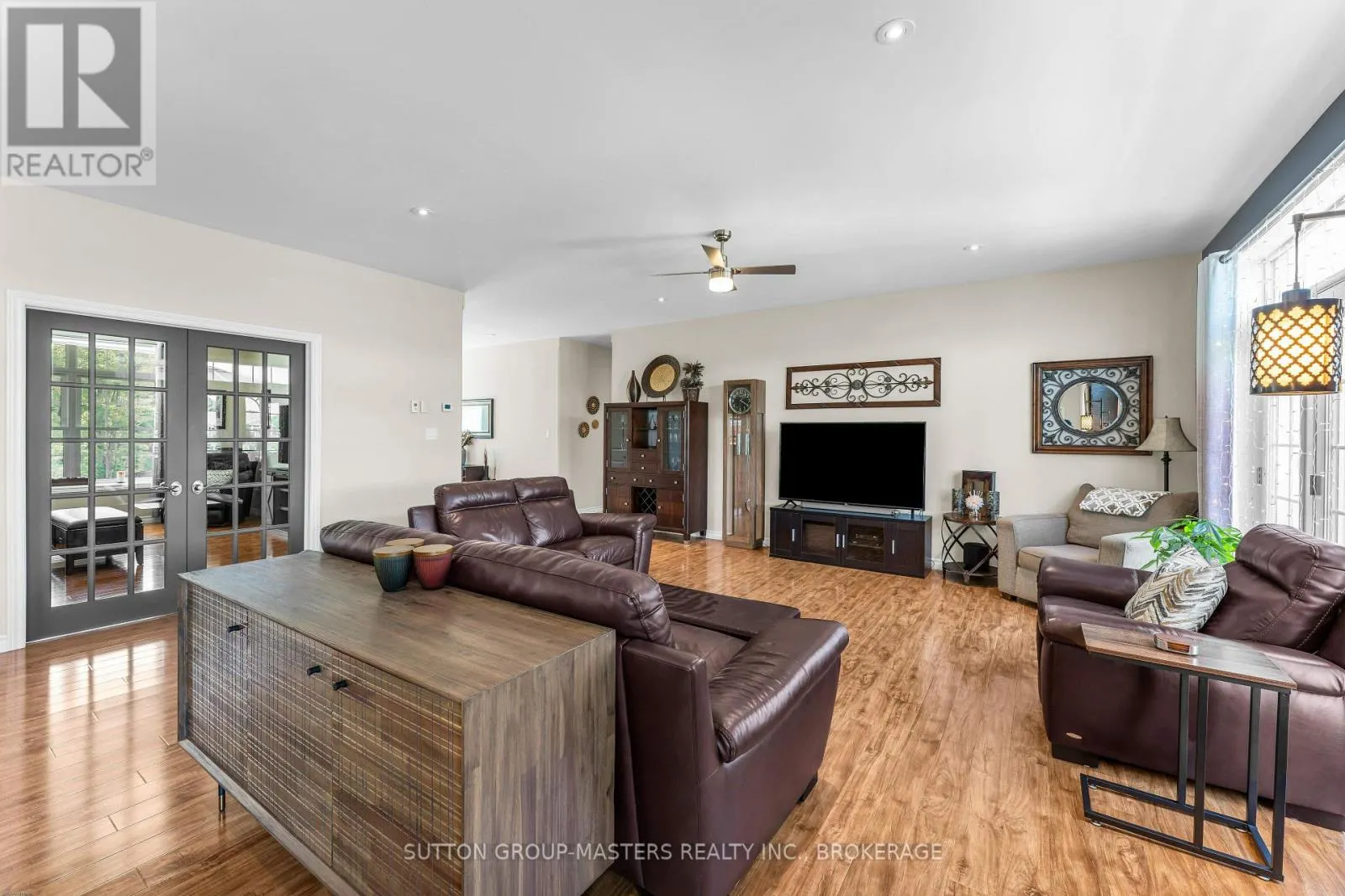 23 OWEN AVENUE