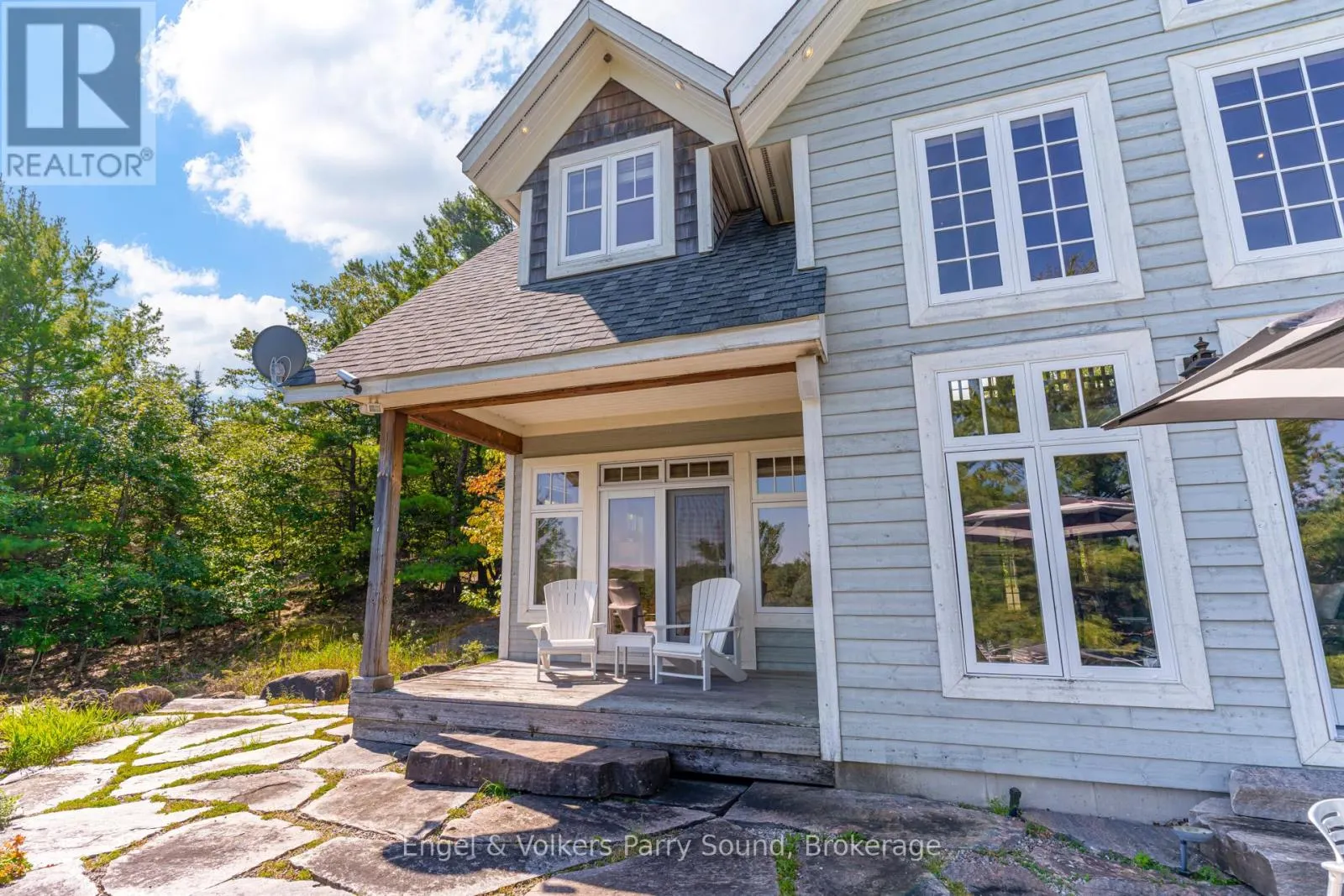 22 BEACON POINT DRIVE