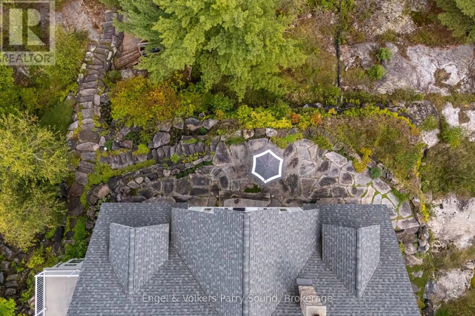 22 BEACON POINT DRIVE