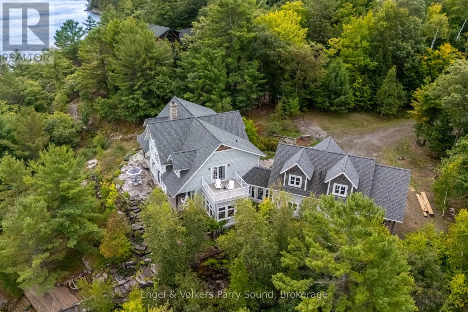 22 BEACON POINT DRIVE