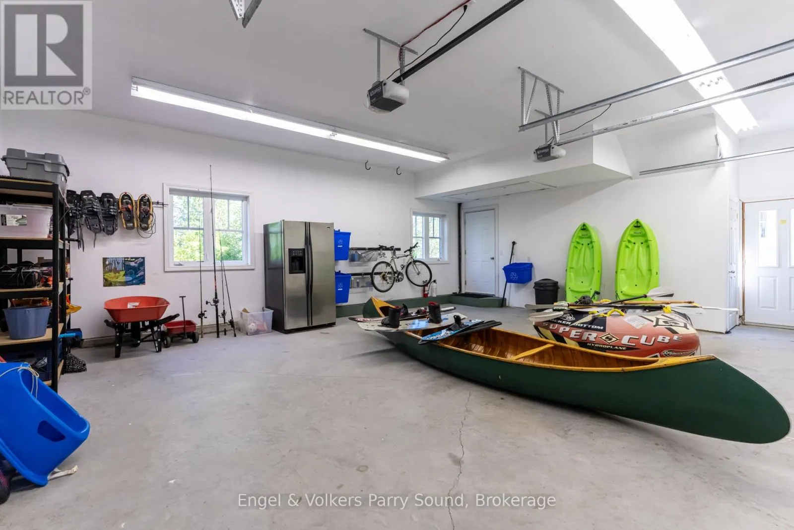 22 BEACON POINT DRIVE