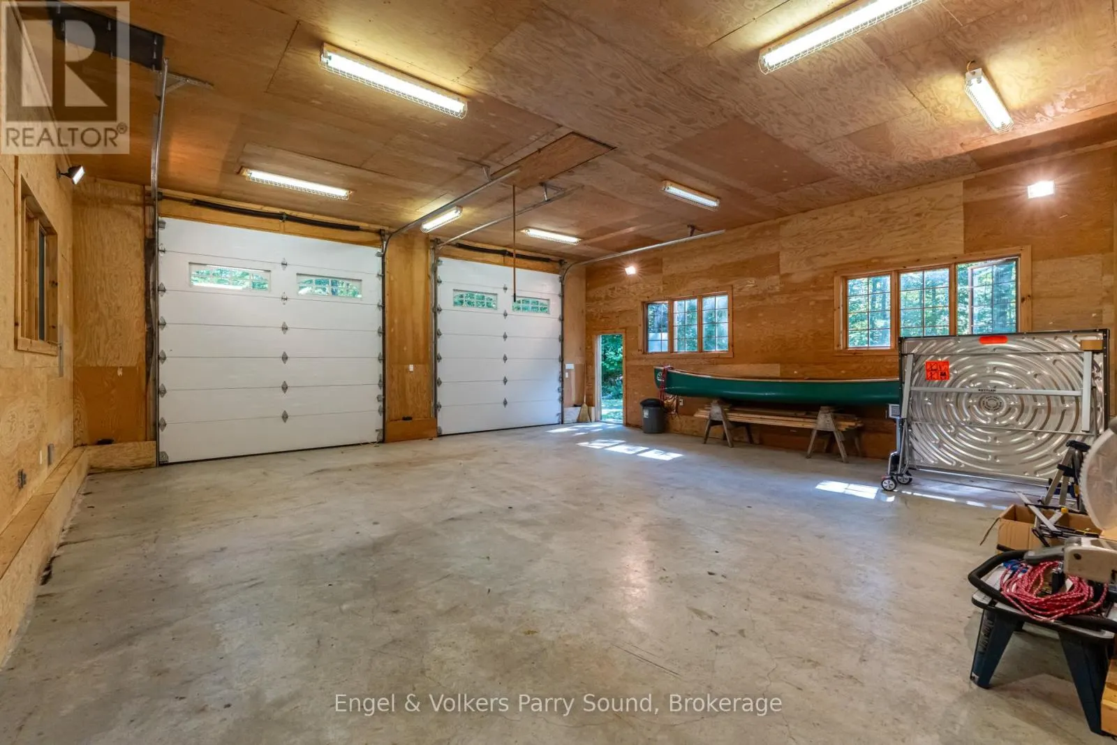 22 BEACON POINT DRIVE