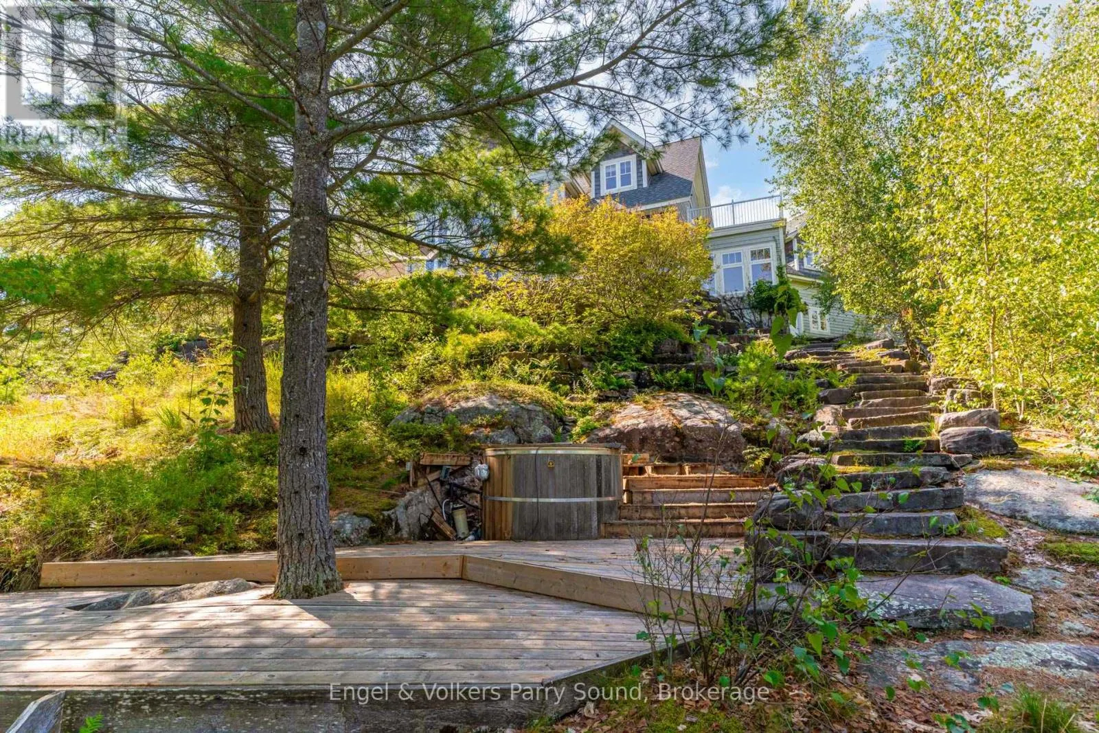 22 BEACON POINT DRIVE