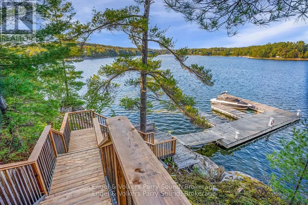 22 BEACON POINT DRIVE