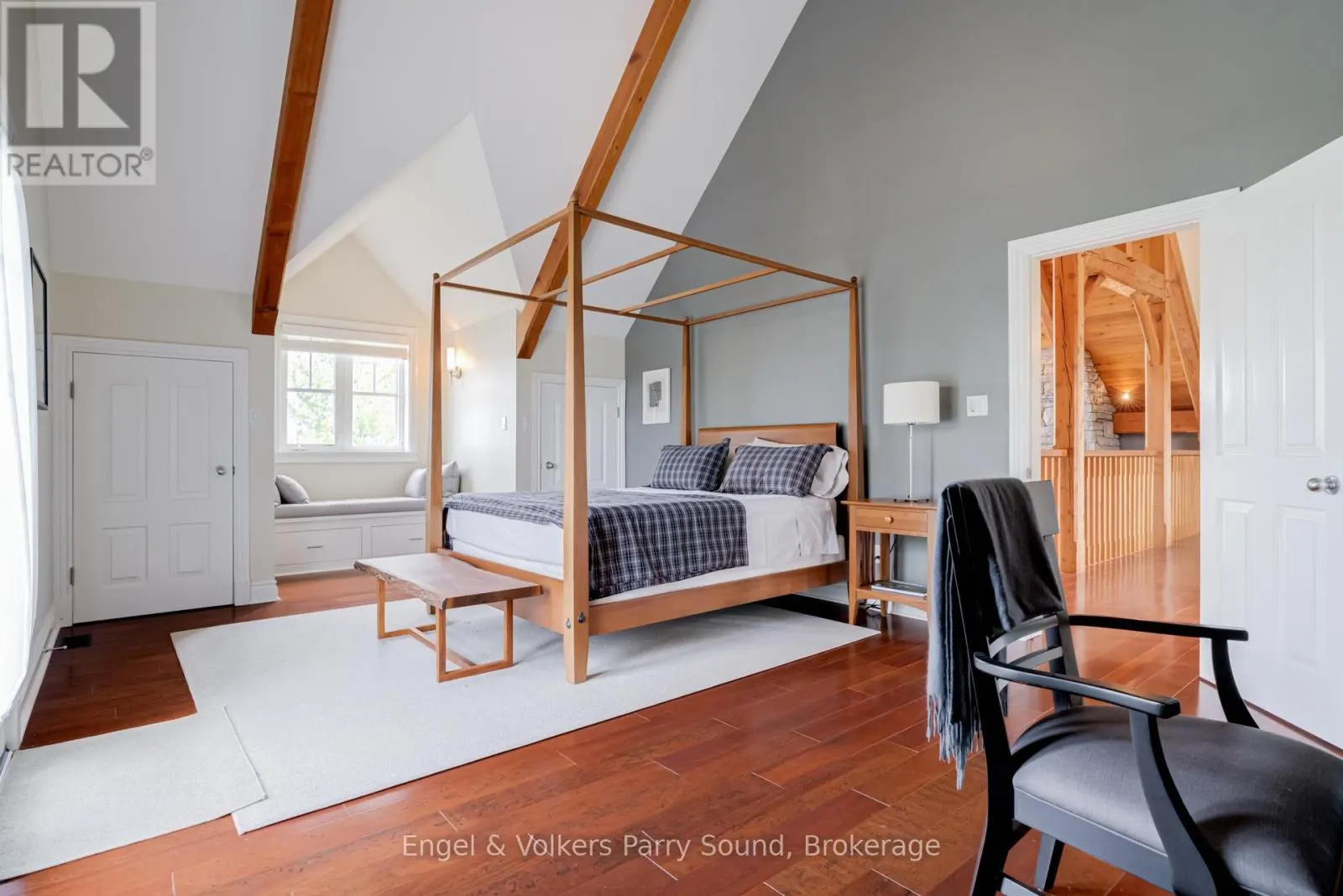 22 BEACON POINT DRIVE
