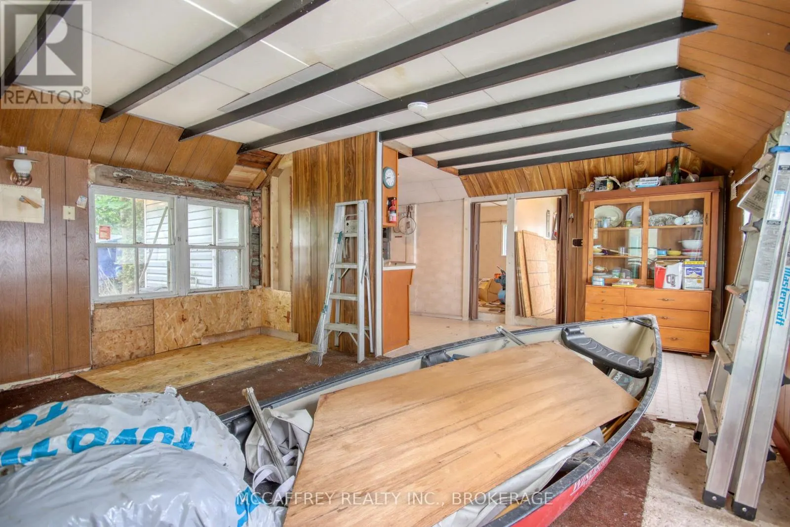 94 WILLOW POINT LANE